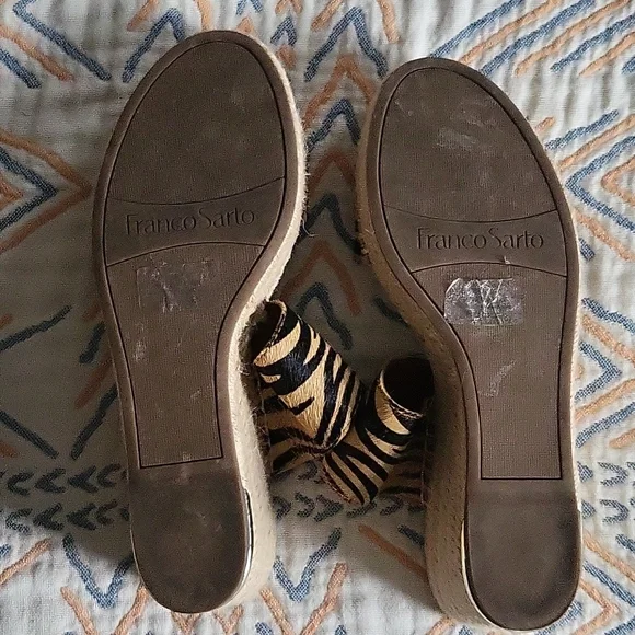 Slip on wedge sandals - Picture 2 of 5